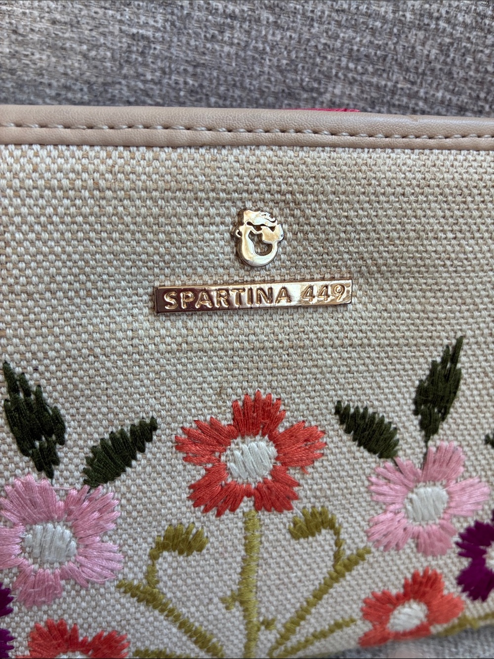Spartina 449 Embroidered Floral Linen Snap Wallet - Picture 14 of 16